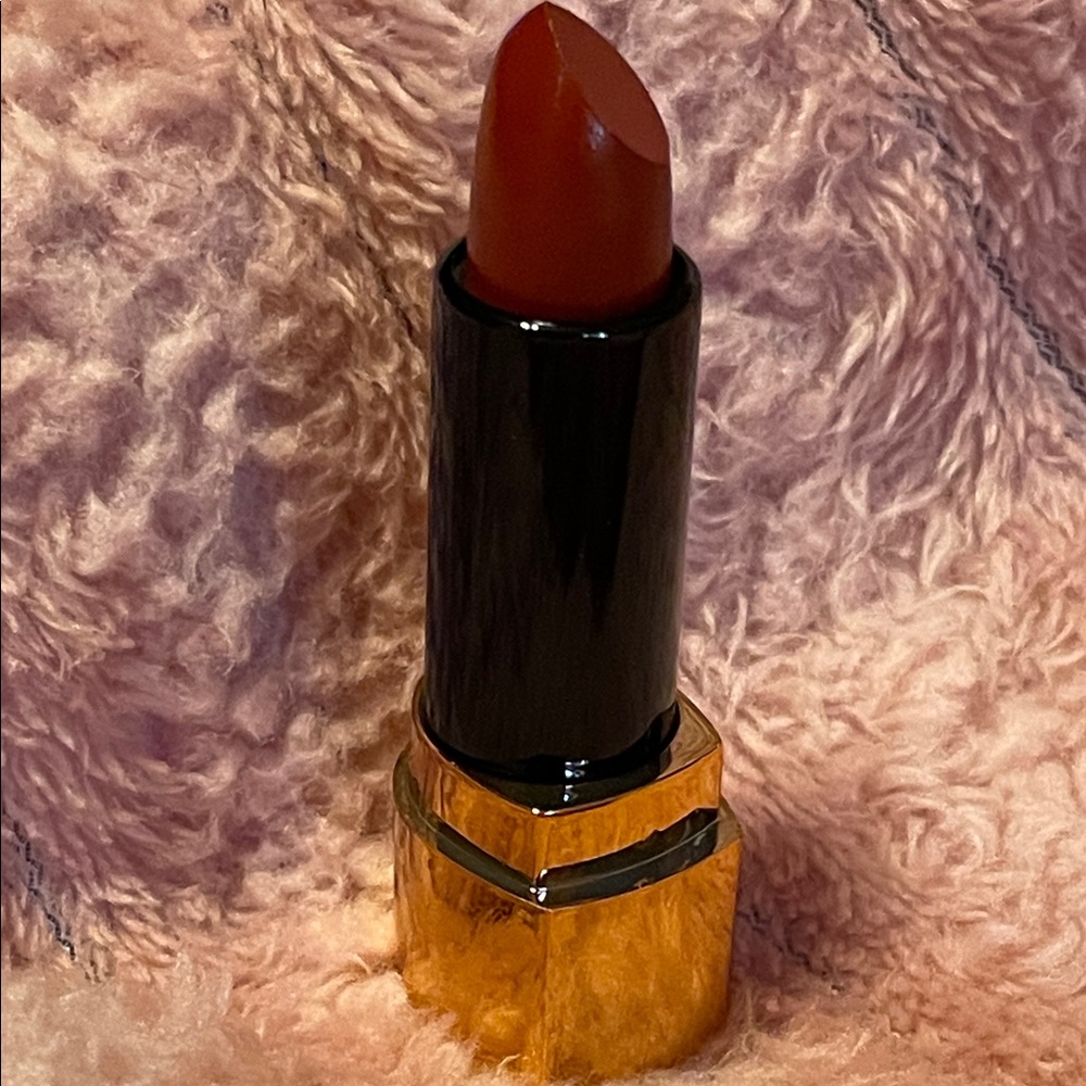 NWT Glamour Red Lipstick